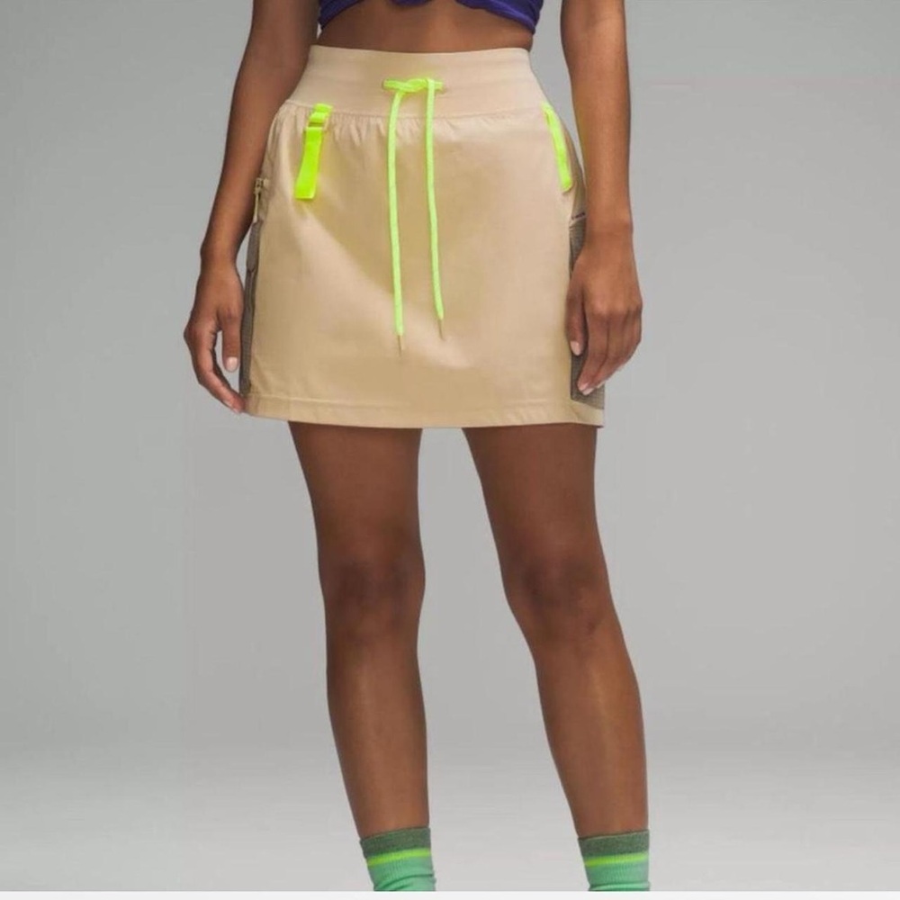 Brand new Lululemon skort with tags attached